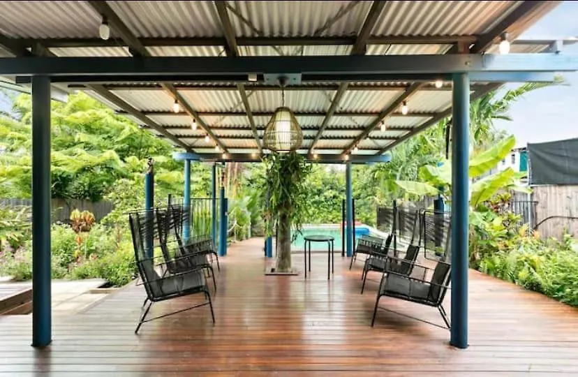 Villa Oshea - Balinese Beachfront Escape With Pool Machans Beach Holiday home