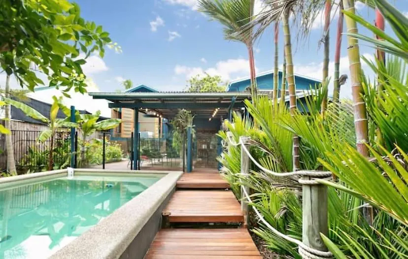 Holiday home Villa Oshea - Balinese Beachfront Escape With Pool Machans Beach